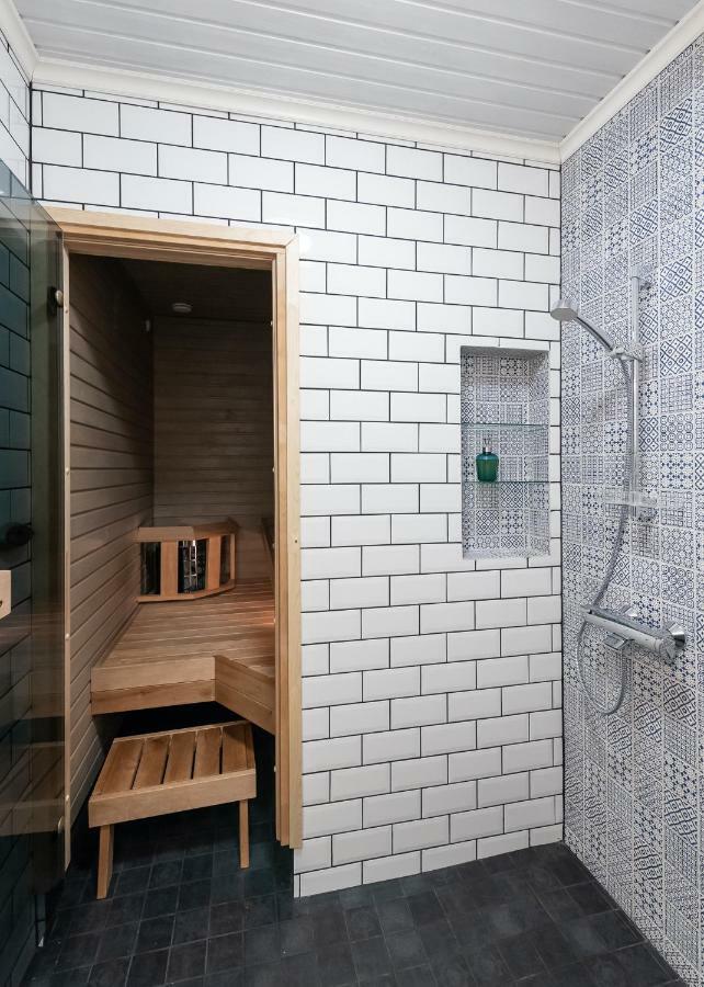 Pikisaari Guesthouse オウル エクステリア 写真