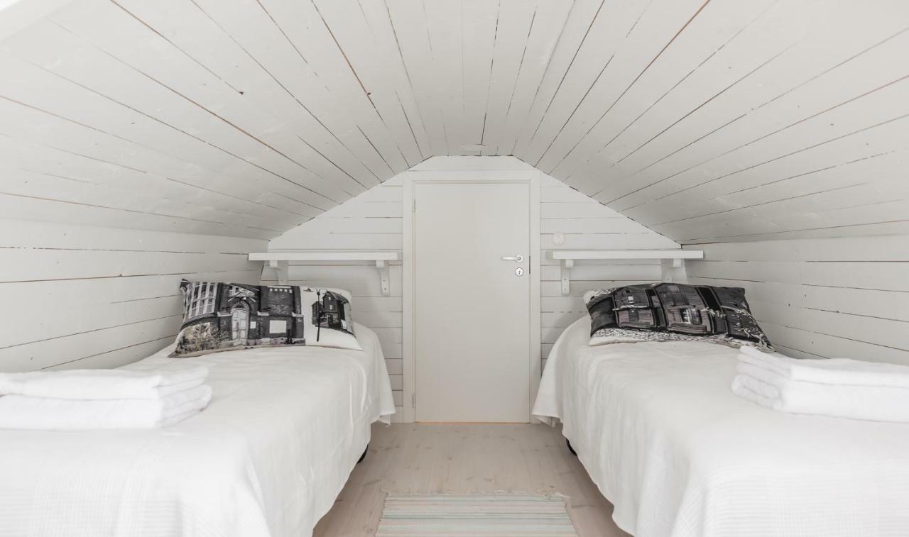 Pikisaari Guesthouse オウル エクステリア 写真