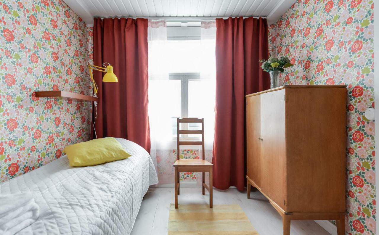 Pikisaari Guesthouse オウル エクステリア 写真